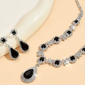 Droplet Shiny Glass Inlaid Dangle Earrings and Pendant Necklace Set